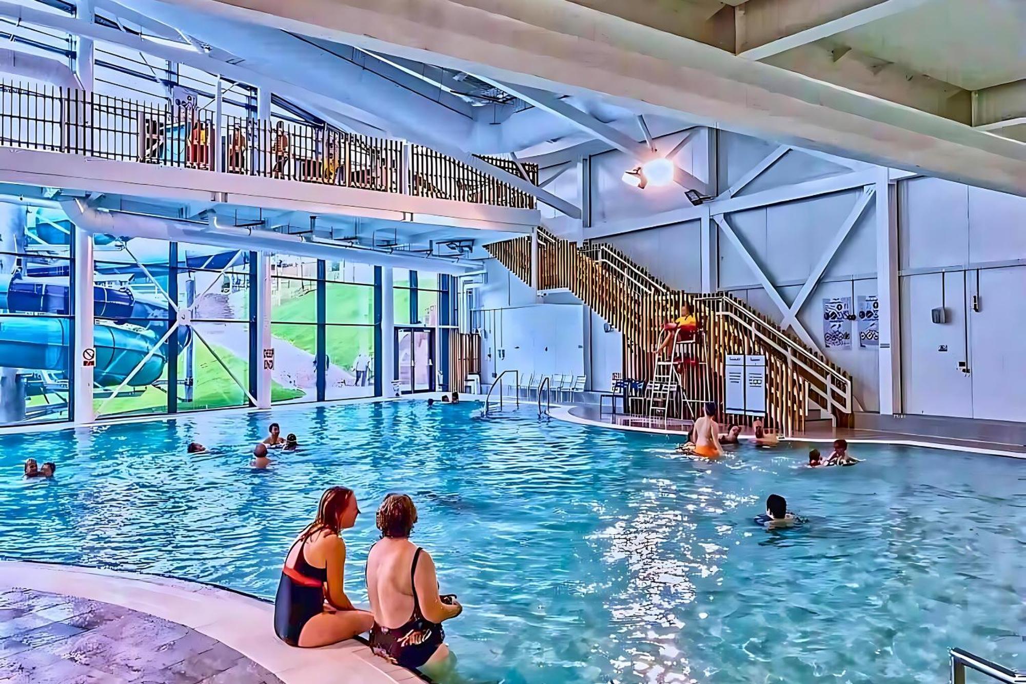 Spacious Primrose Lodge For 6 With Hot Tub At A Spa Resort Chudleigh Esterno foto